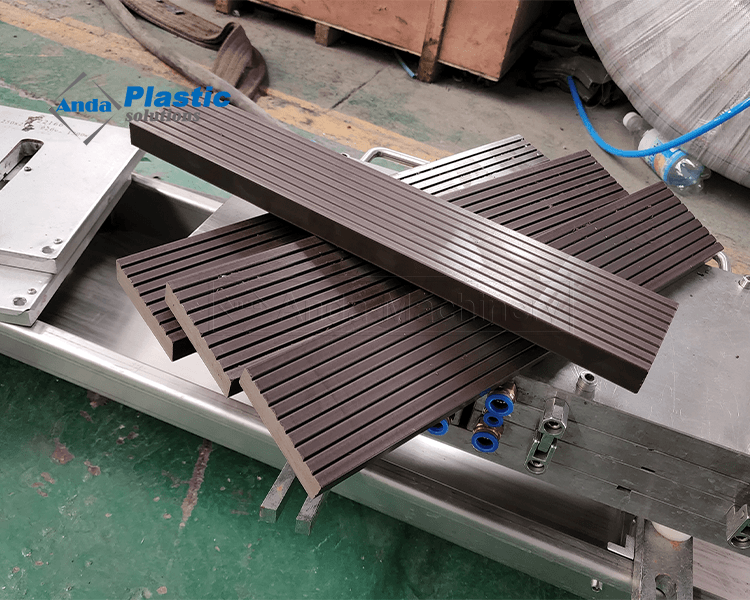 Wood Plastic Composite Wpc Flooring Decking Fencing Profile Making Machine Line